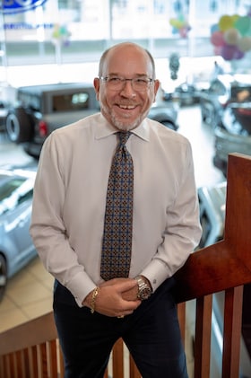 Staff member Chris Meyer from b198360442af
