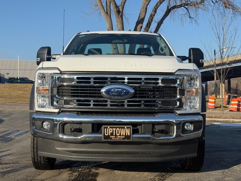 2026 Ford F-450 Super Duty Chassis Cab XL - Photo 9
