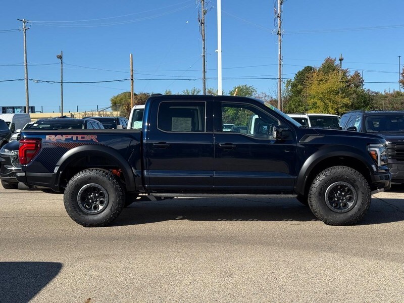 2024 Ford F-150 Raptor photo 2
