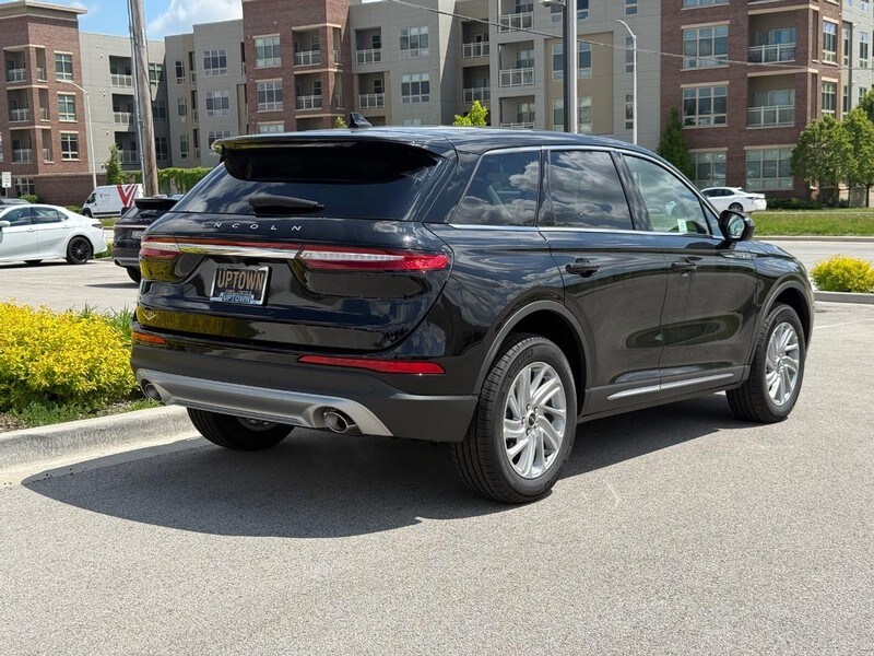 2025 Lincoln Corsair Premiere photo 3