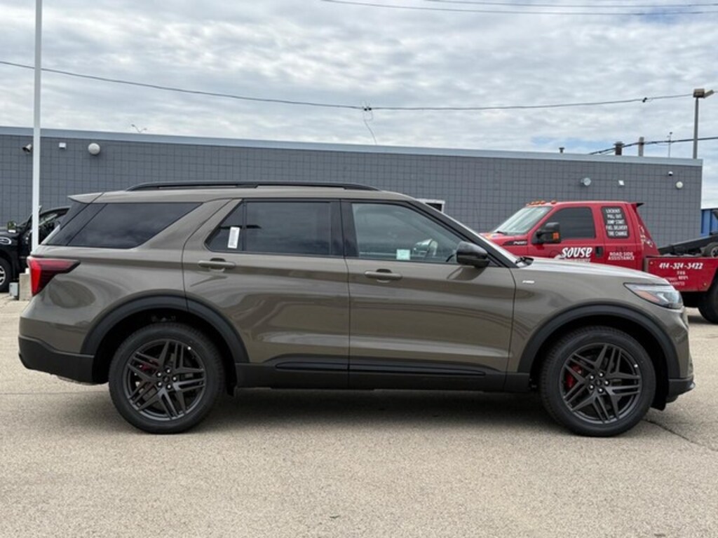 New 2026 Ford Explorer ST-Line 4WD SUV