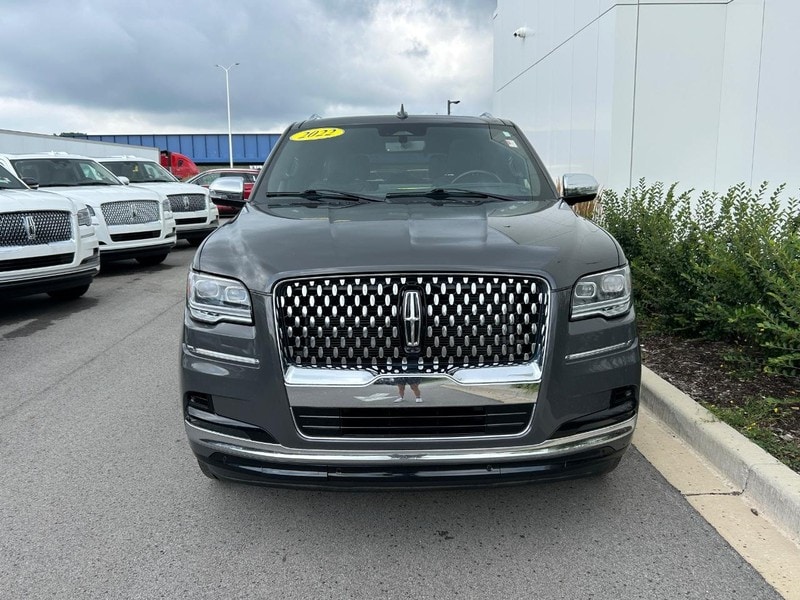 Certified 2022 Lincoln Navigator Black Label with VIN 5LMJJ2TT2NEL16652 for sale in Milwaukee, WI