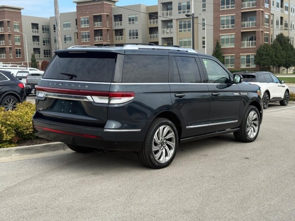 Certified 2022 Lincoln Navigator Reserve 4x4 SUV