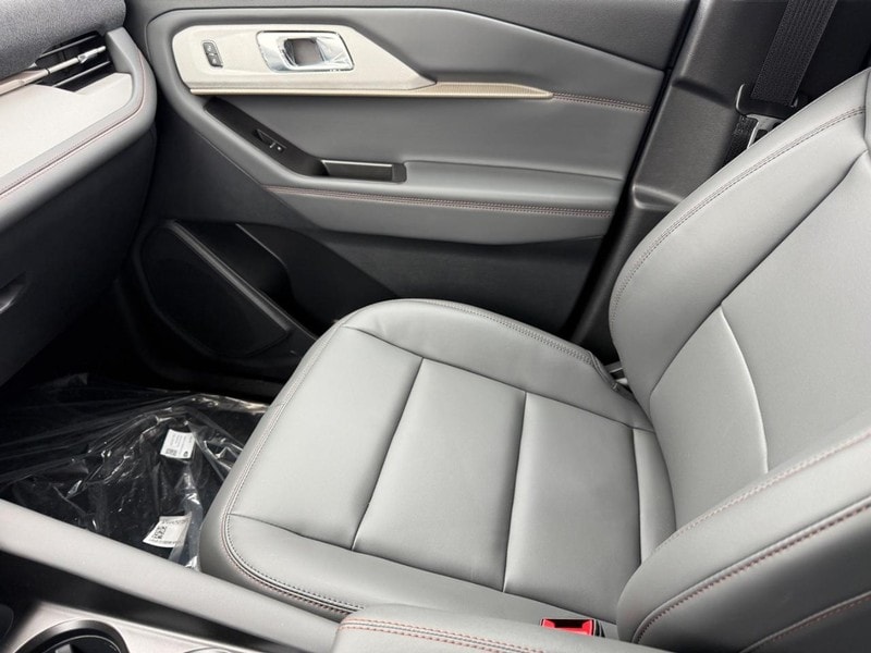 2026 Ford Explorer Active - Photo 20