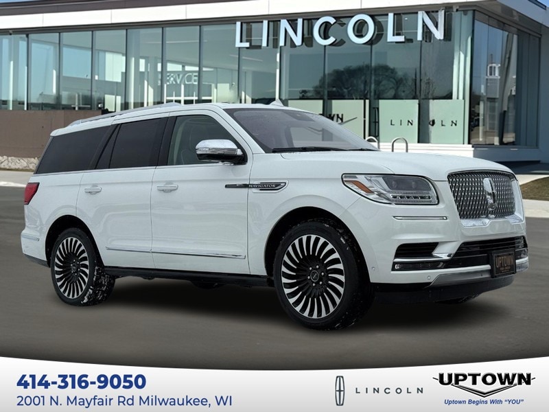2020 Lincoln Navigator Black Label's photo
