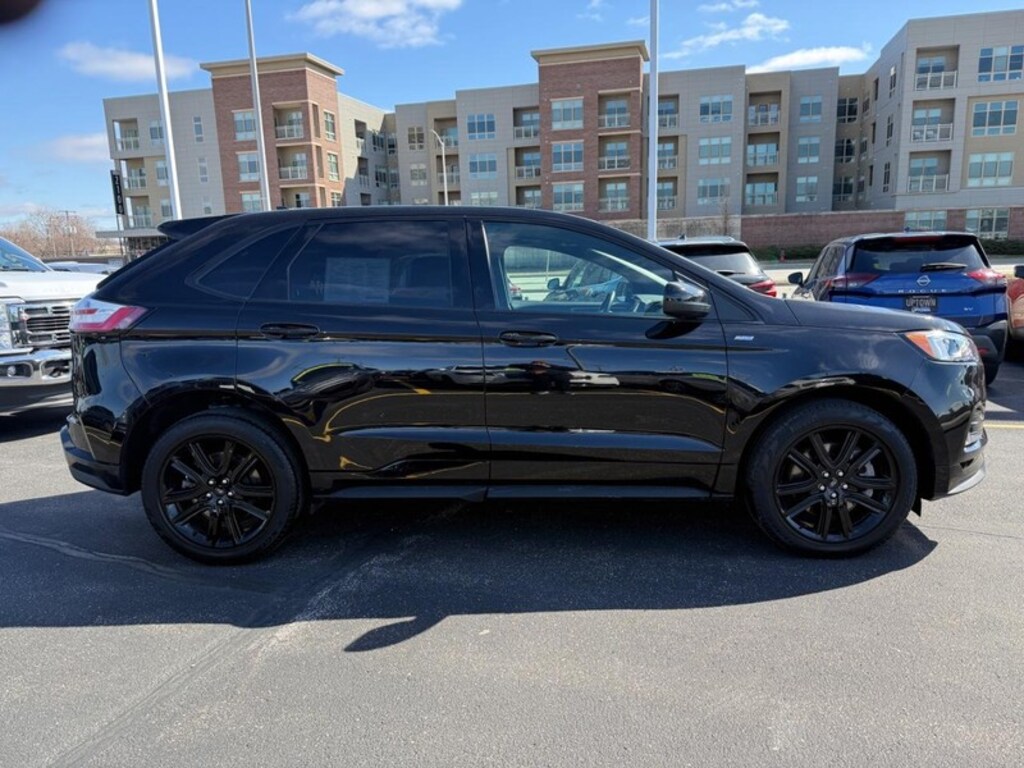 Used 2022 Ford Edge AWD SUV