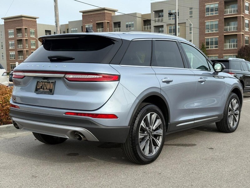 2022 Lincoln Corsair Reserve photo 2