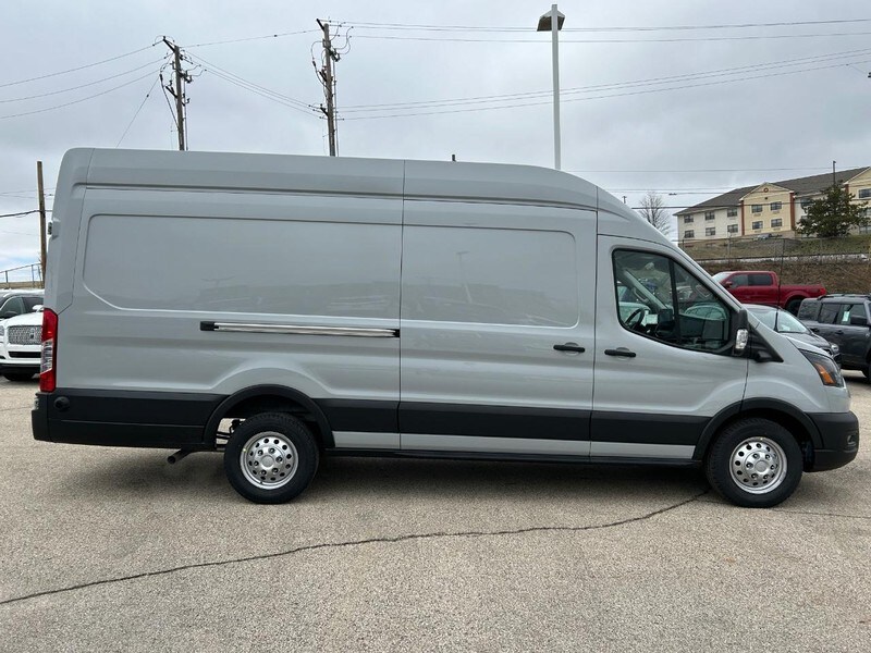 2024 Ford Transit Cargo Van photo 2