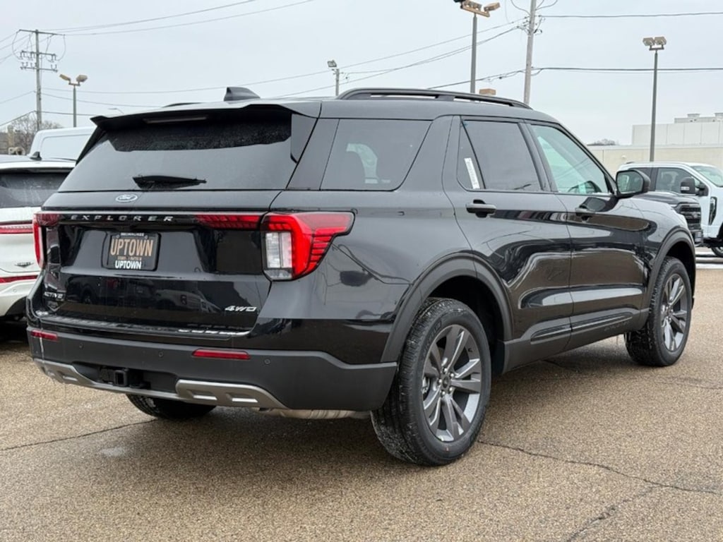 New 2026 Ford Explorer Active w/100A Pkg 4WD SUV