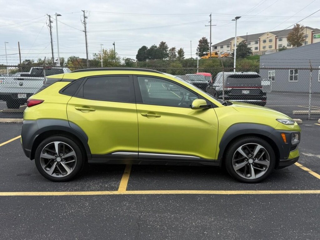 Certified 2018 Hyundai Kona Ultimate 1.6T DCT AWD w/Lime Accent SUV