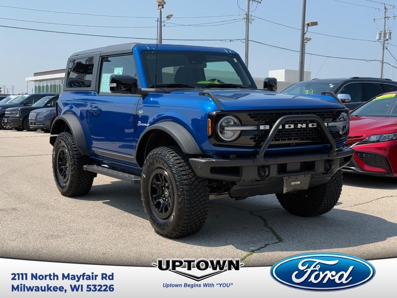 2021 Ford Bronco 2-Door First Edition's photo