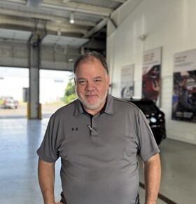 Staff member Tim Verken from 35ea8dd1baf0