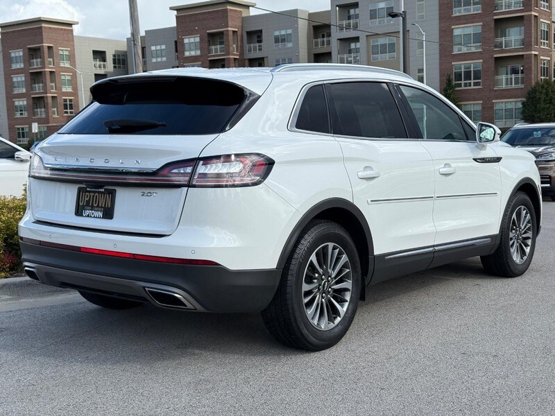 2020 Lincoln Nautilus Standard photo 3