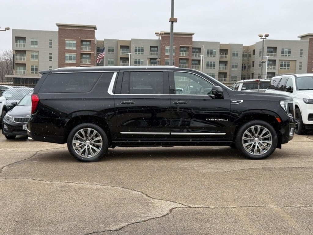 Used 2021 GMC Yukon XL 4WD 4dr Denali SUV