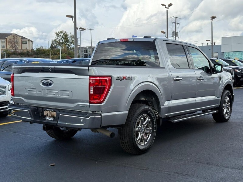 2021 Ford F-150 XLT photo 3