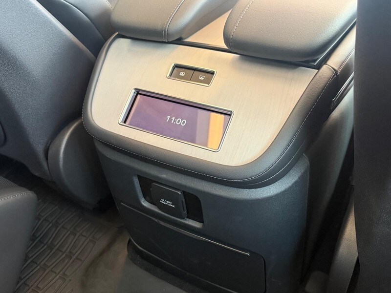 2025 Lincoln Navigator Reserve L - Photo 8