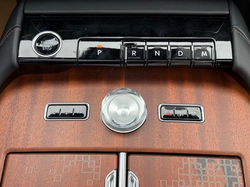 2025 Lincoln Navigator Black Label L - Photo 16