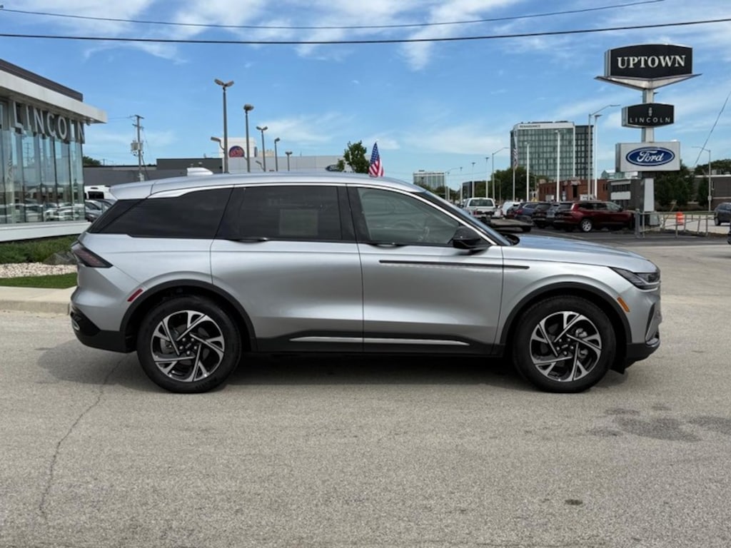 Certified 2025 Lincoln Nautilus Premiere AWD SUV