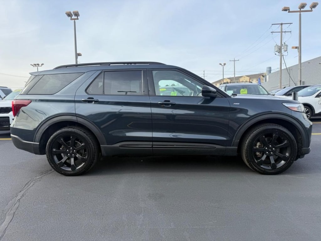 Certified 2022 Ford Explorer ST-Line 4WD SUV