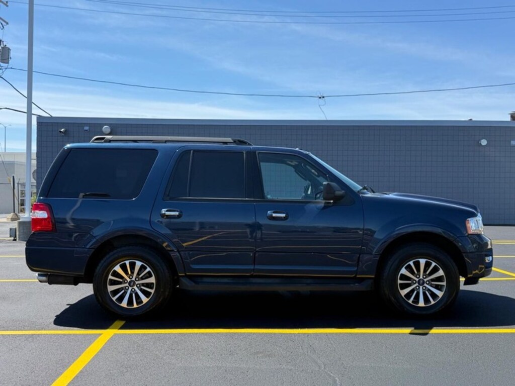 Certified 2017 Ford Expedition XLT 4x4 SUV