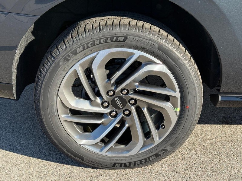 2025 Lincoln Navigator Reserve photo 4