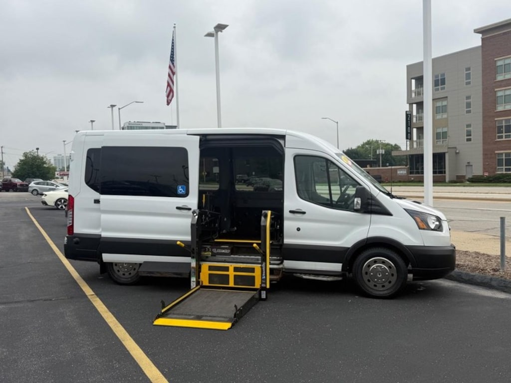 Used 2019 Ford Transit Passenger Wagon T-350 148 Med Roof XL Sliding RH Dr Van