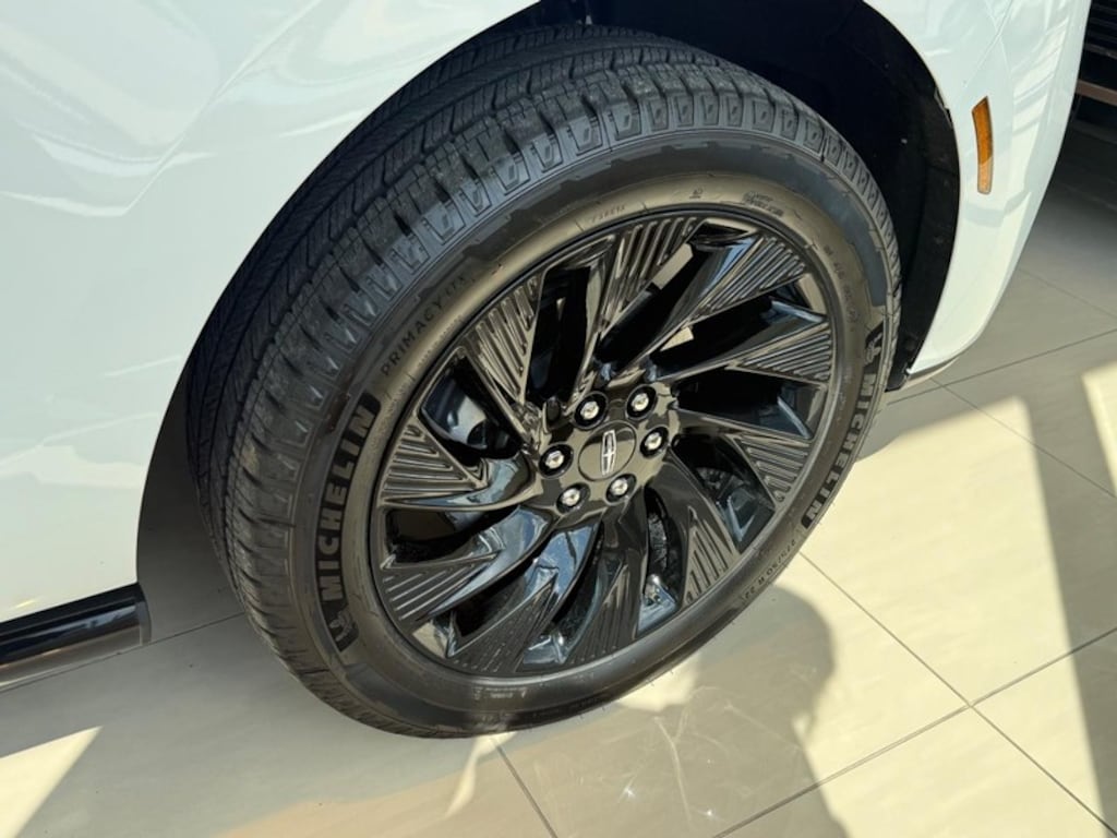 New 2025 Lincoln Navigator L Reserve 4x4 SUV
