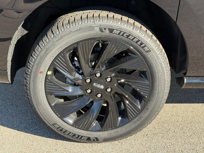 2025 Lincoln Navigator L Reserve photo 4