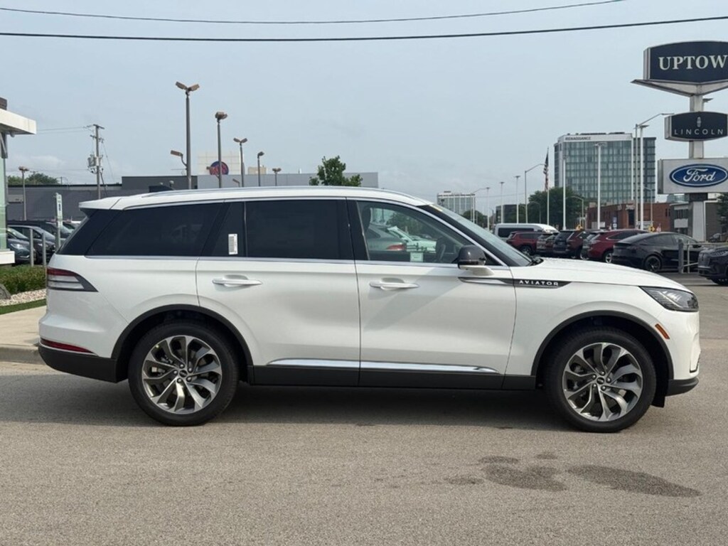 New 2026 Lincoln Aviator Reserve AWD SUV