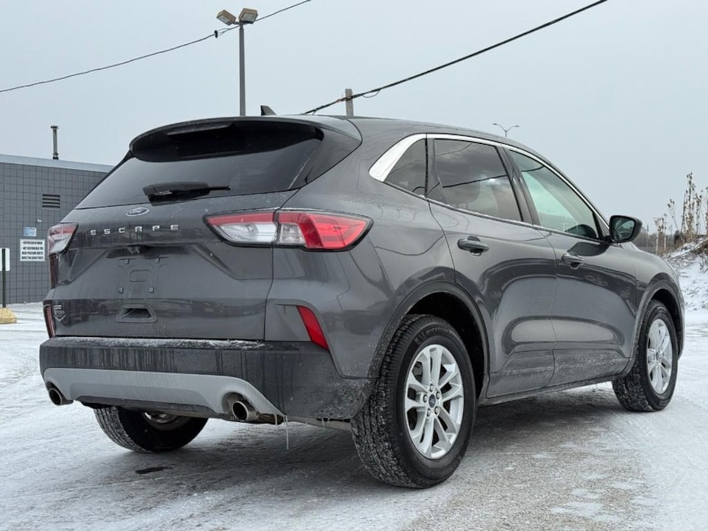 Certified 2022 Ford Escape SE FWD SUV