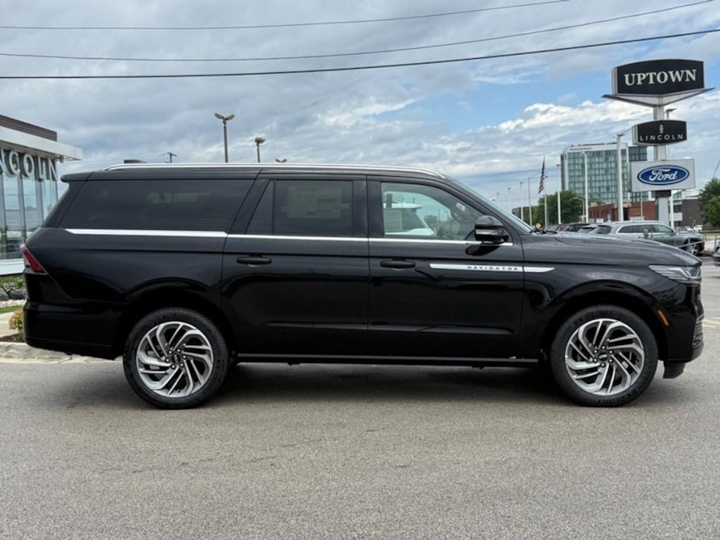 New 2026 Lincoln Navigator L Reserve 4x4 SUV