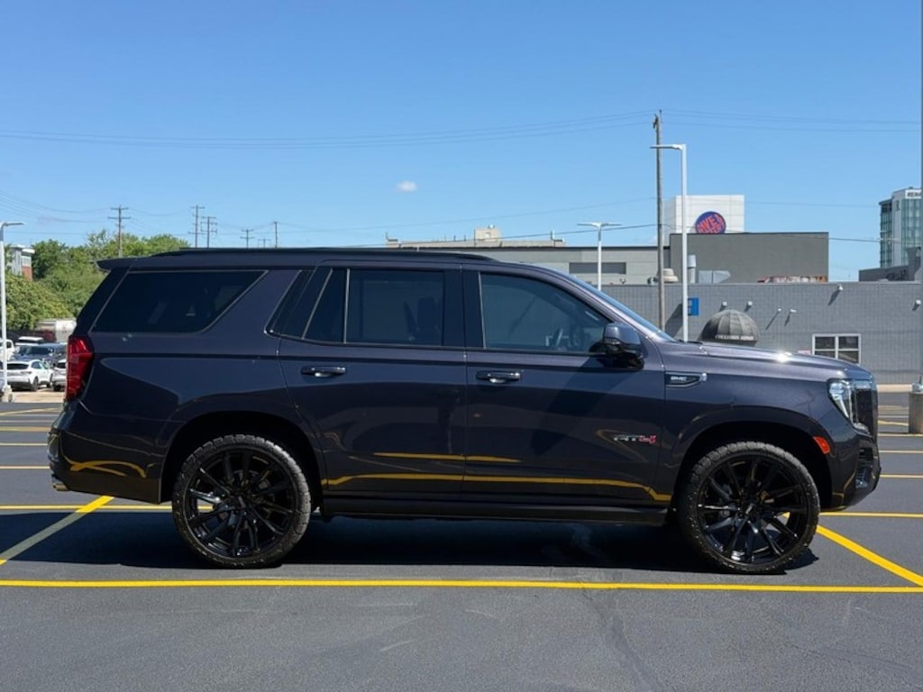 Used 2024 GMC Yukon 4WD 4dr AT4 SUV