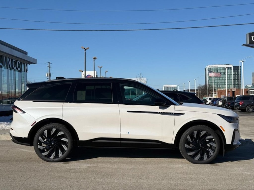 New 2026 Lincoln Nautilus Reserve AWD SUV