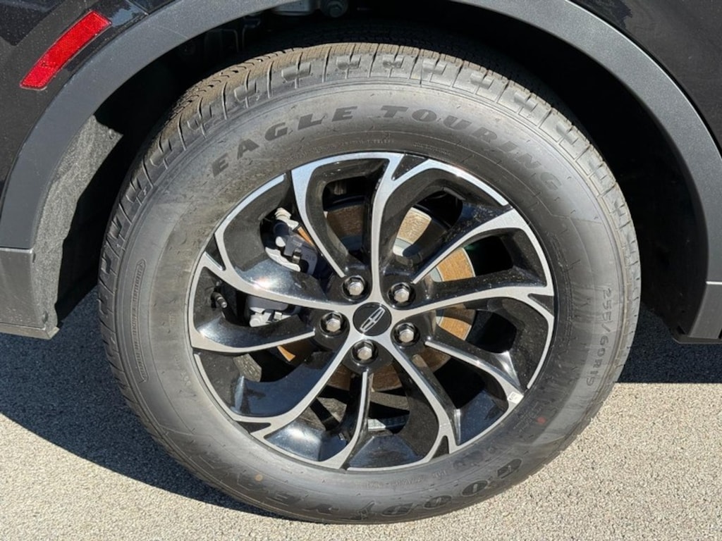 New 2025 Lincoln Nautilus Premiere AWD SUV