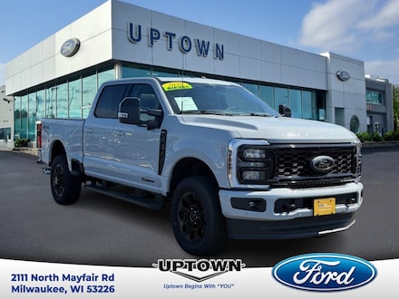 2026 Ford Super Duty F-350 SRW Lariat Truck