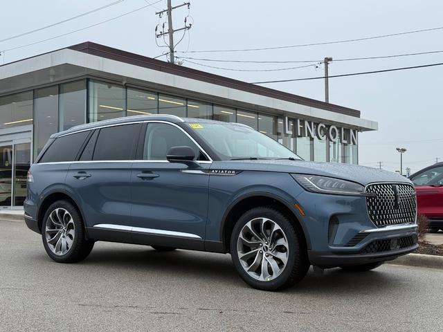 2026 Lincoln Aviator Reserve's photo