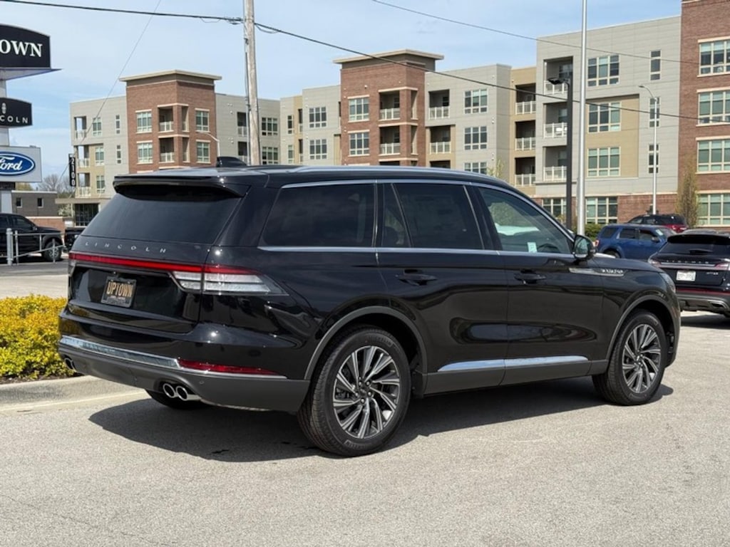 New 2026 Lincoln Aviator Premiere AWD SUV