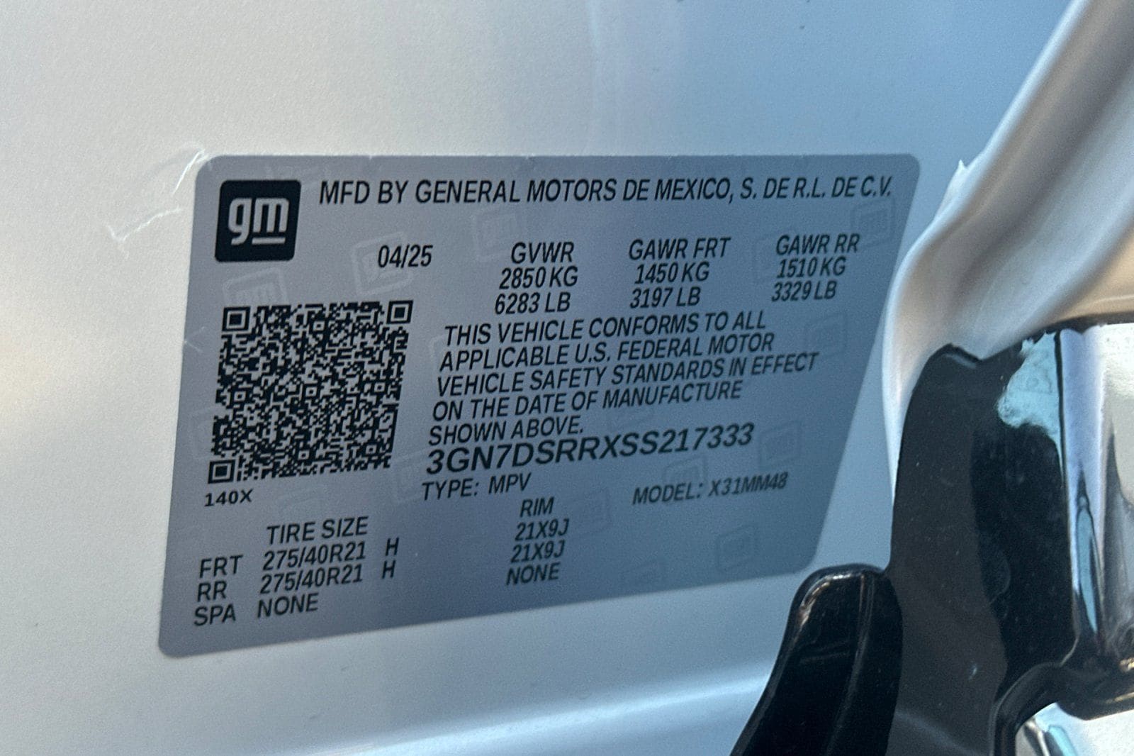 2025 Chevrolet Equinox EV RS - Photo 28