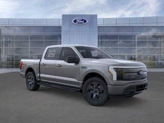 2025 Ford F-150 Lightning Flash TRUCK