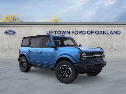 2023 Ford Bronco Outer Banks SUV