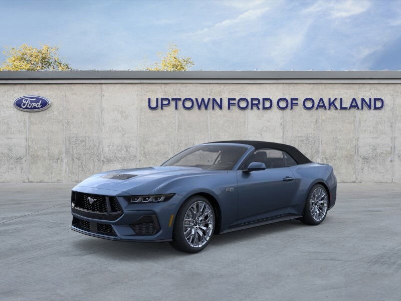 2025 Ford Mustang GT Premium Convertible photo 2