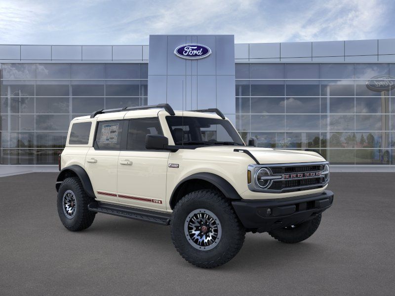 2026 Ford Bronco Outer Banks 4x4's photo