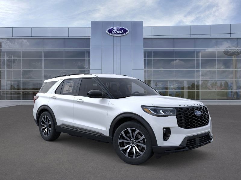 2025 Ford Explorer