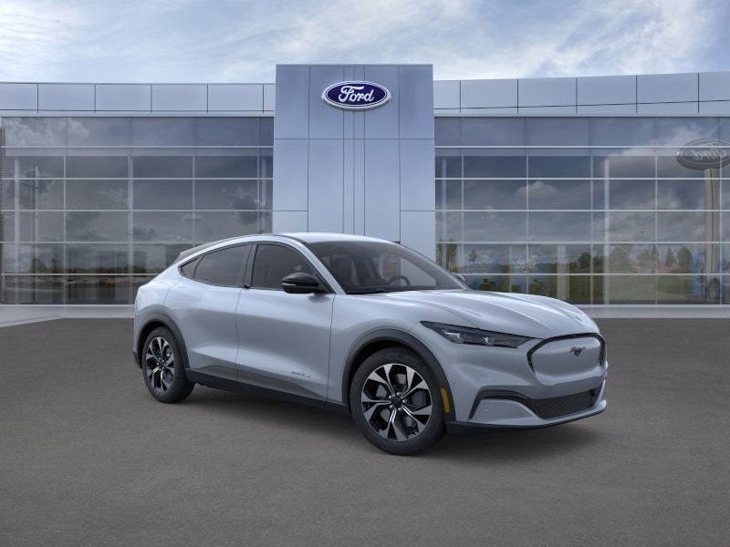 2025 Ford Mustang Mach-E Select AWD's photo