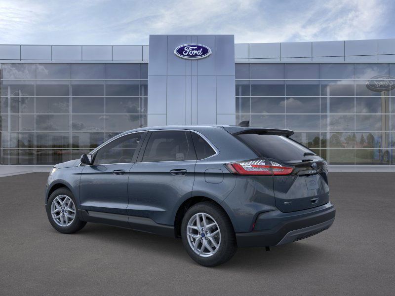 2024 Ford Edge SEL photo 5