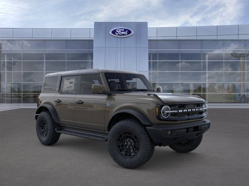 2026 Ford Bronco Outer Banks 4x4's photo