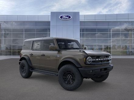 2026 Ford Bronco Outer Banks SUV