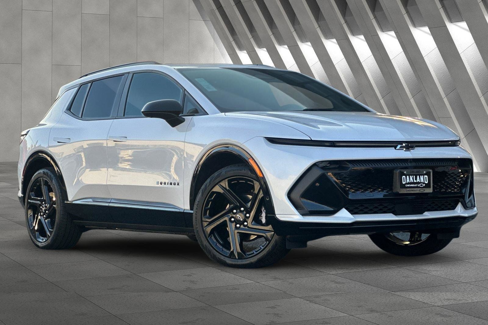 Used 2025 Chevrolet Equinox EV RS with VIN 3GN7DSRRXSS217333 for sale in Oakland, CA