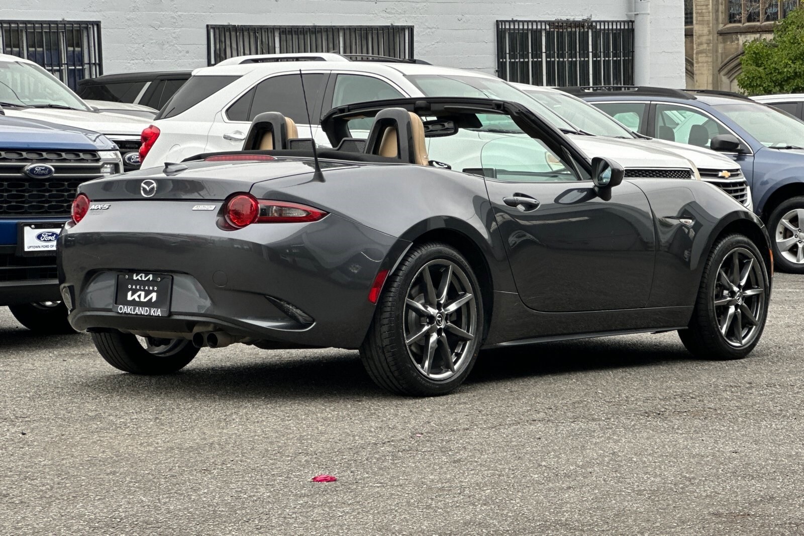 2016 Mazda MX-5 Miata Miata Grand Touring photo 4