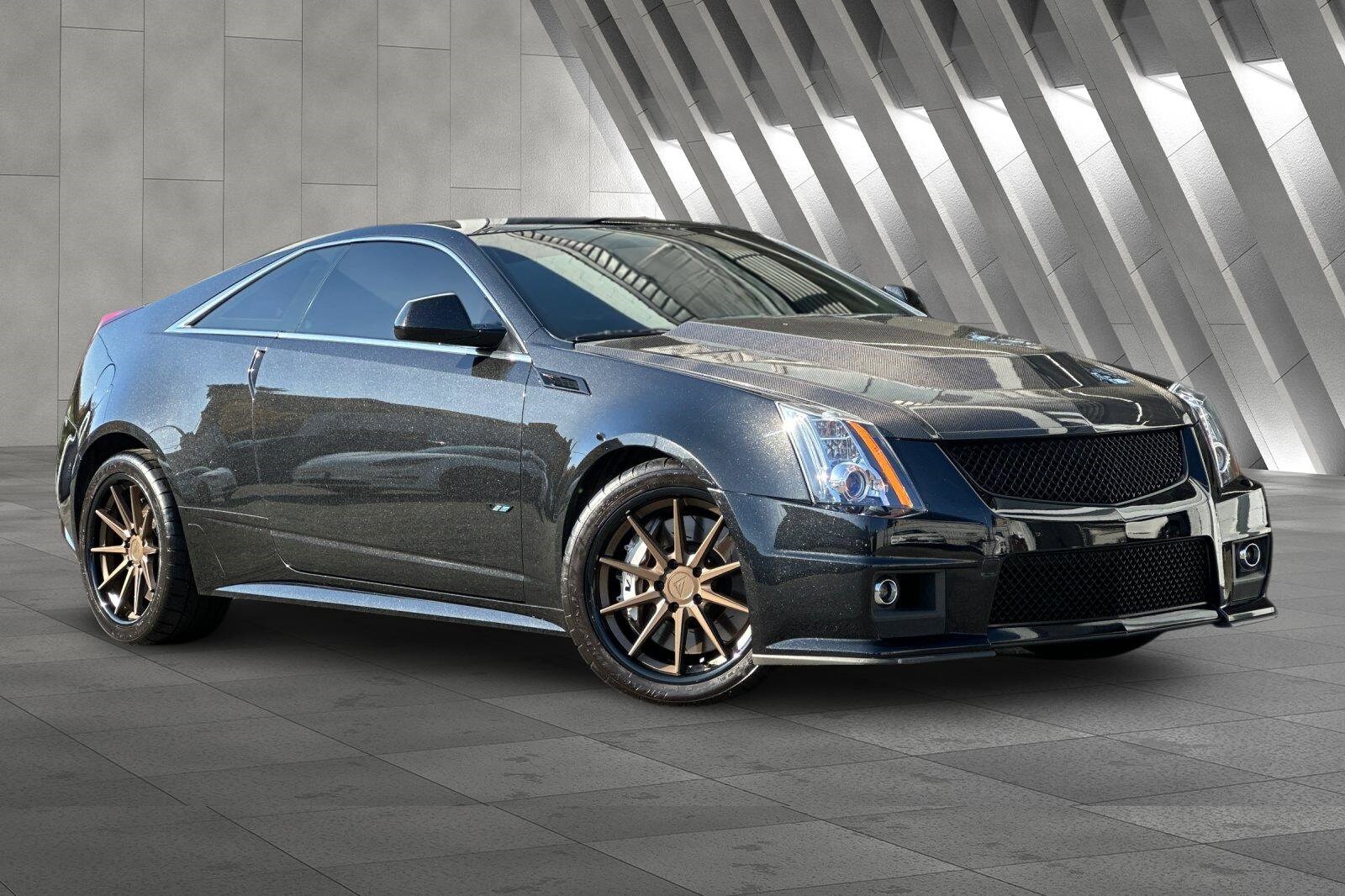 2014 Cadillac CTS V Base Coupe photo 2